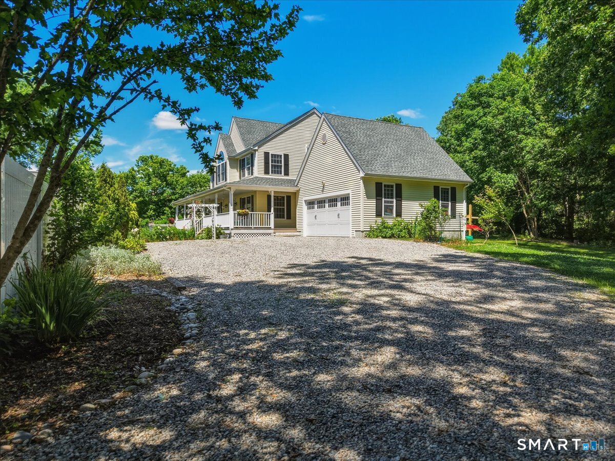 23 Swan Lane Groton CT 06355