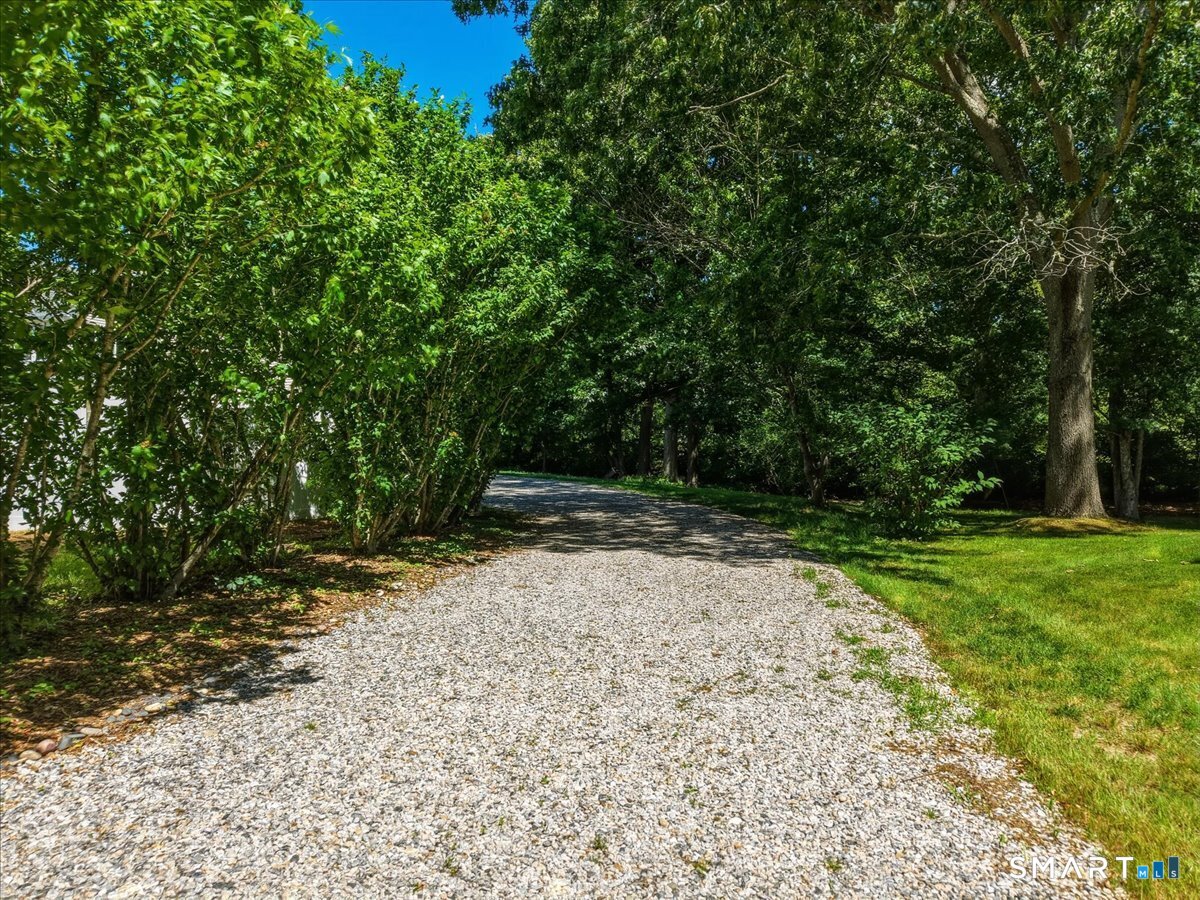 23 Swan Lane Groton CT 06355