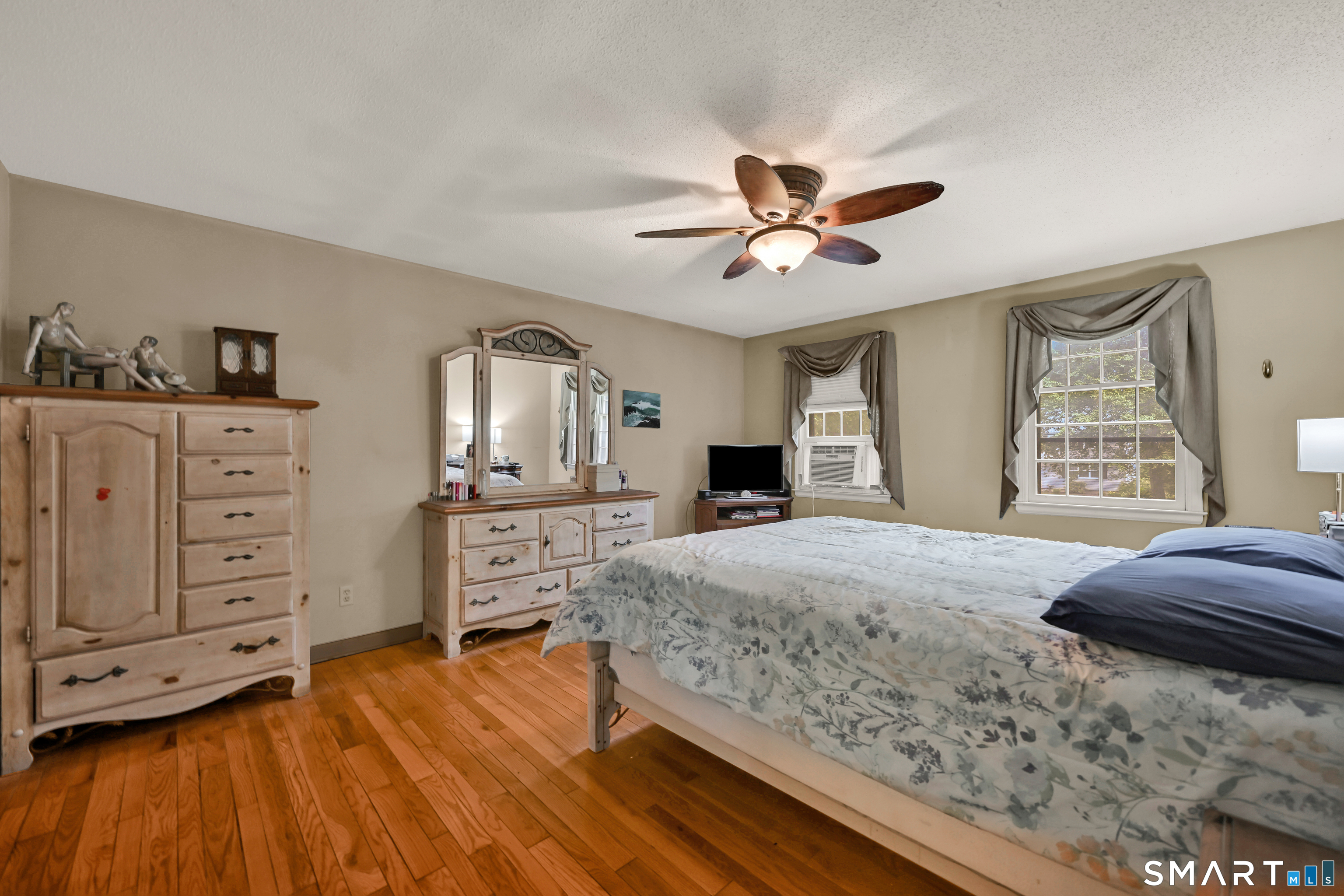 96 Fox Run Drive Southington CT 06489