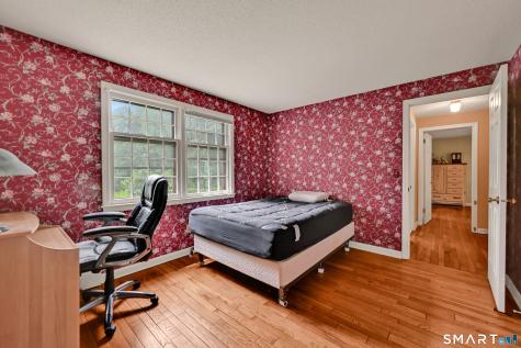 96 Fox Run Drive Southington CT 06489