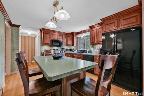 96 Fox Run Drive Southington CT 06489