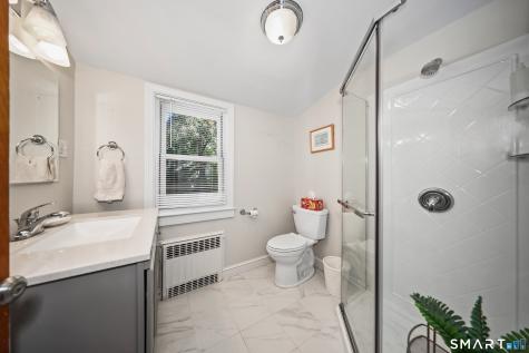 24 Bracewood Road Waterbury CT 06706