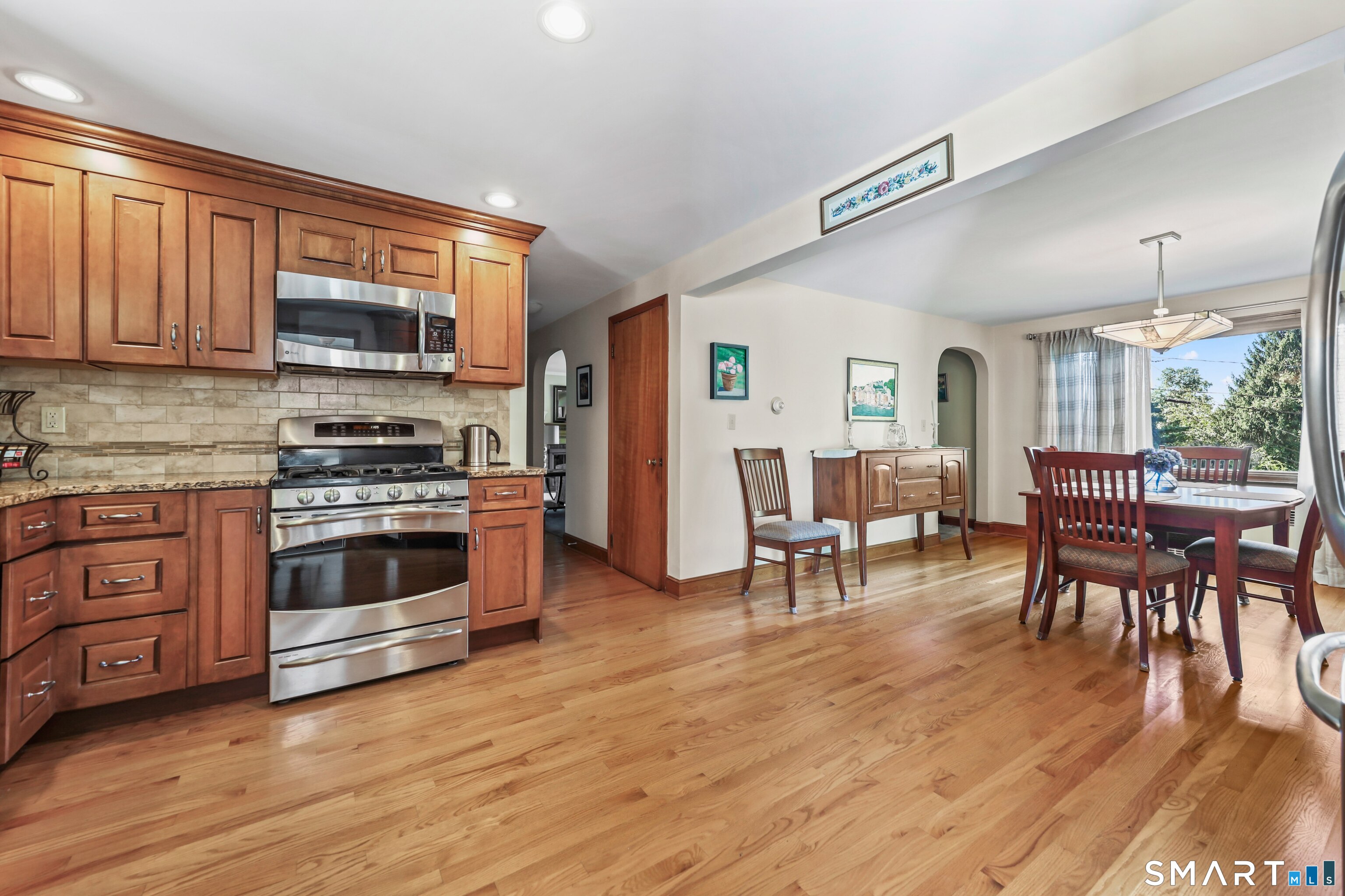 24 Bracewood Road Waterbury CT 06706