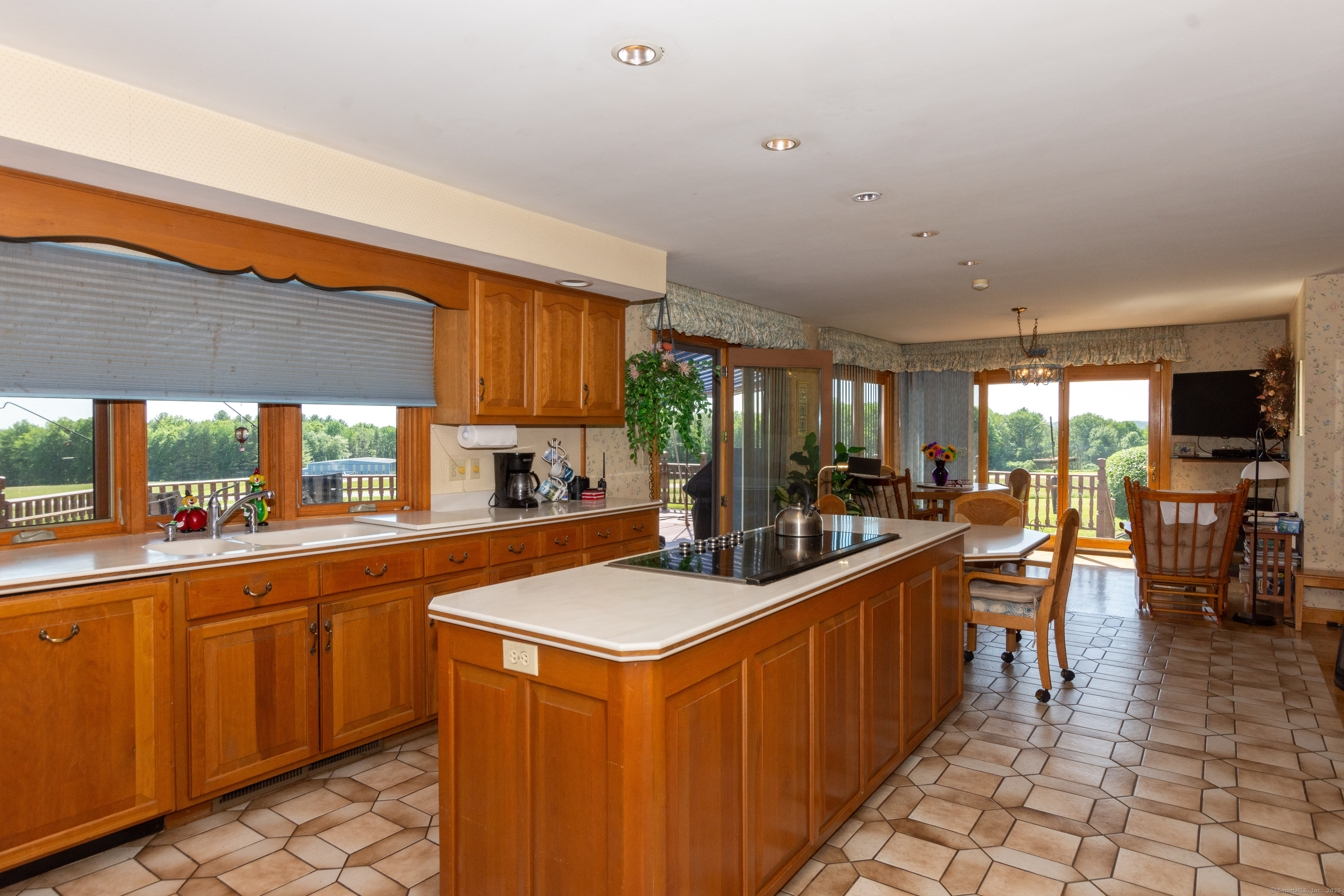 80 Bungay Hill Road Woodstock CT 06281