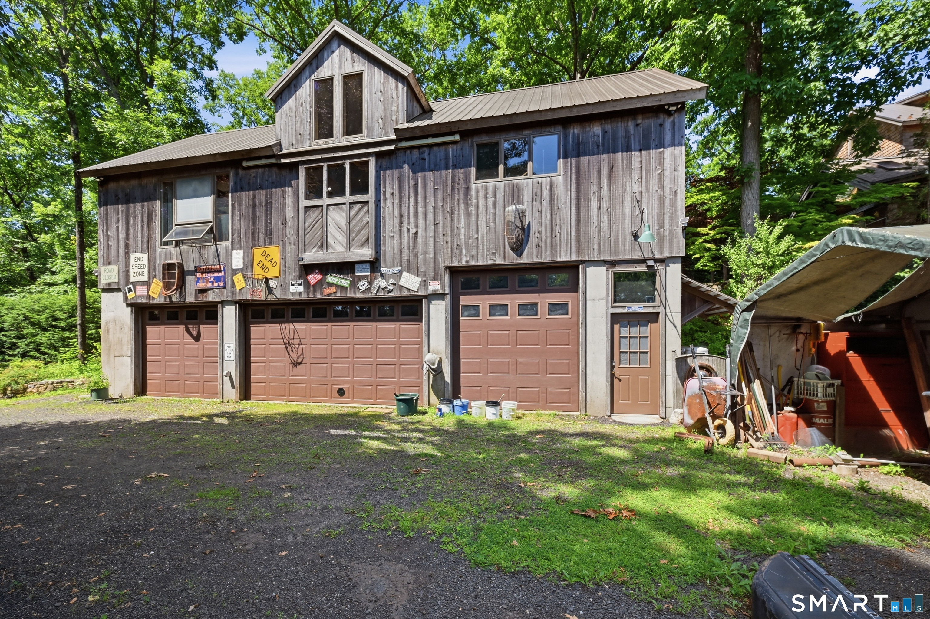 29 Old Forty Acre Mountain Road Danbury CT 06811