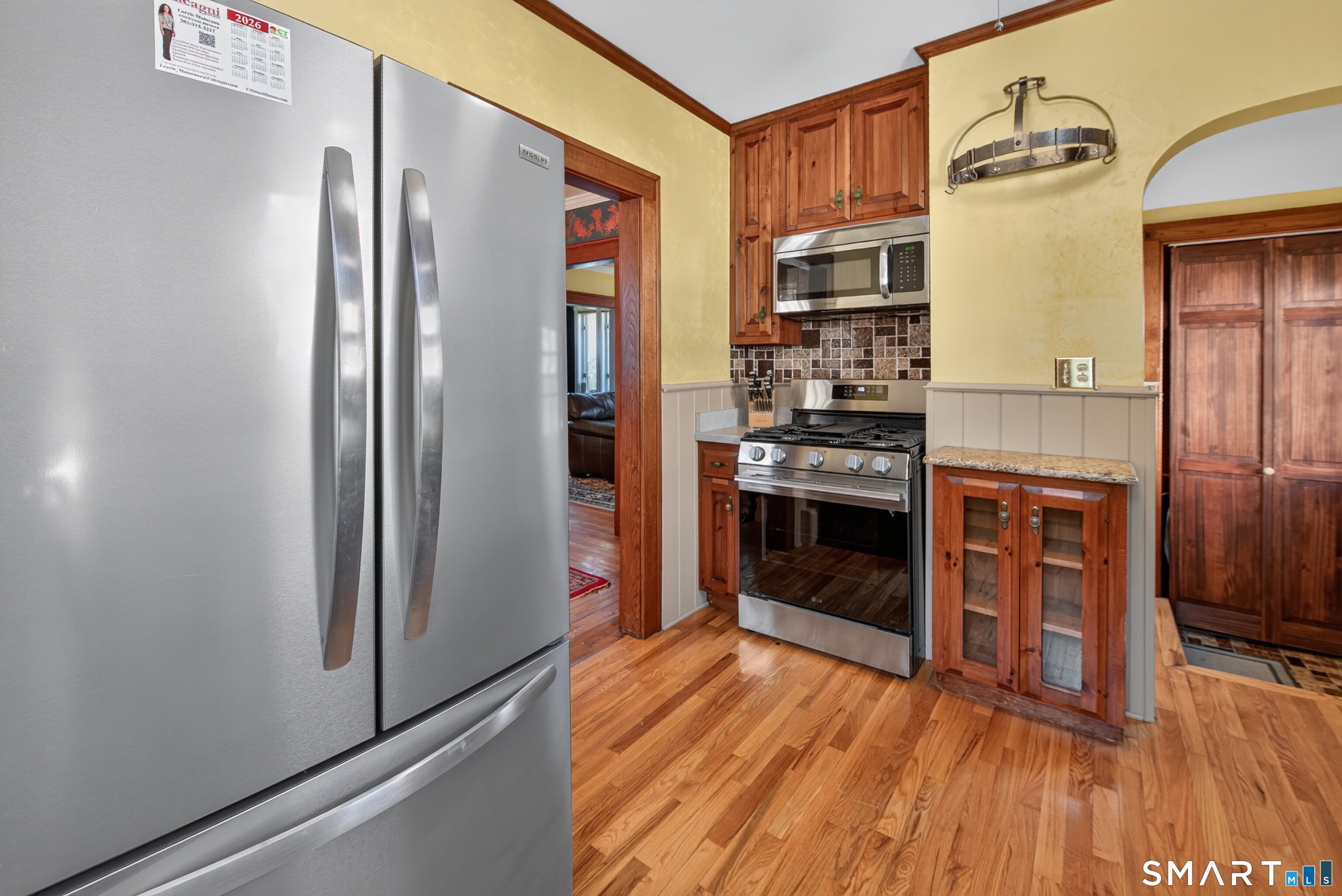 83 Bradley Avenue East Haven CT 06512