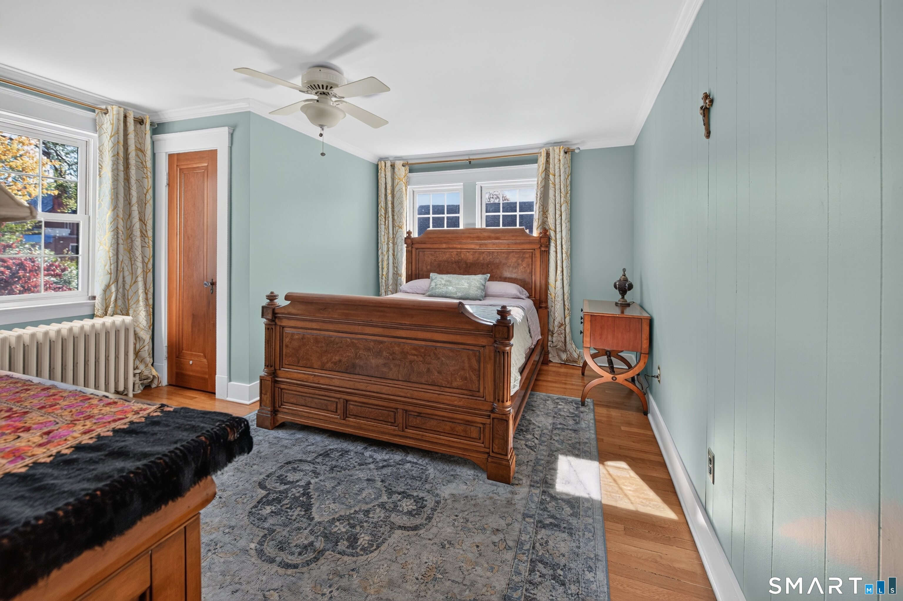 83 Bradley Avenue East Haven CT 06512