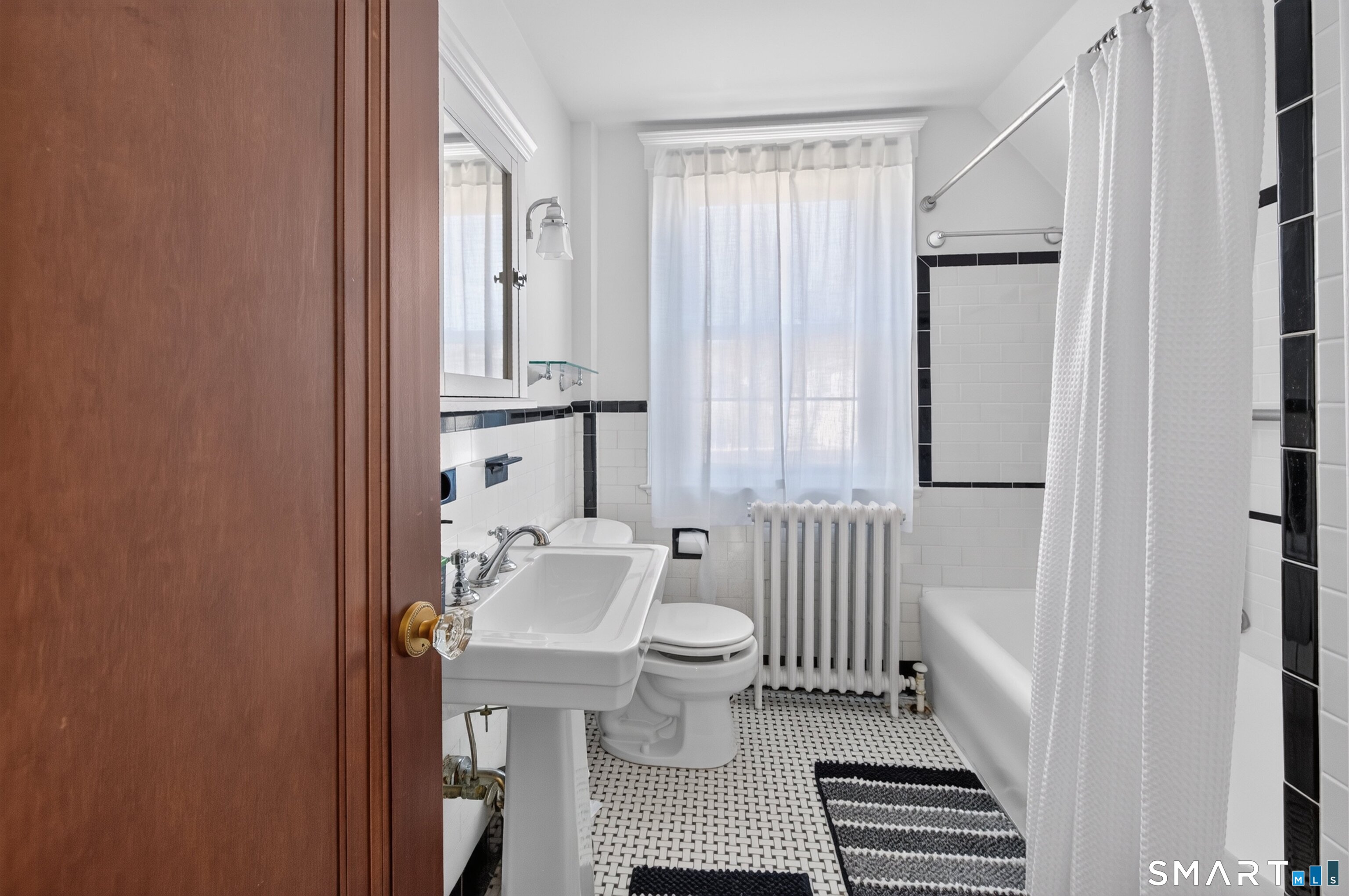 83 Bradley Avenue East Haven CT 06512