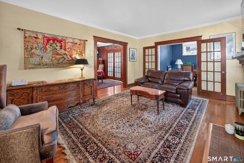 83 Bradley Avenue East Haven CT 06512