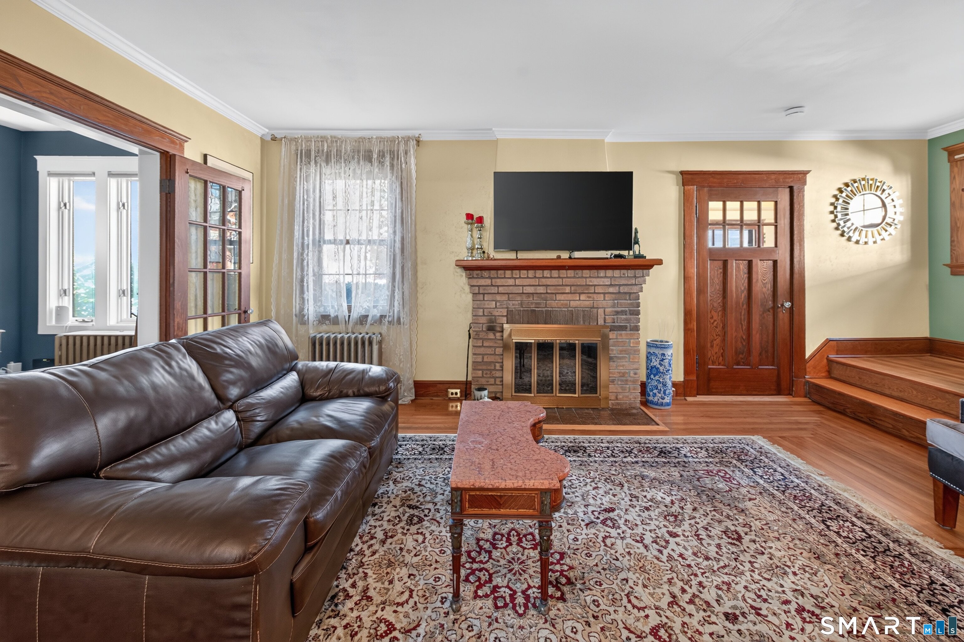 83 Bradley Avenue East Haven CT 06512