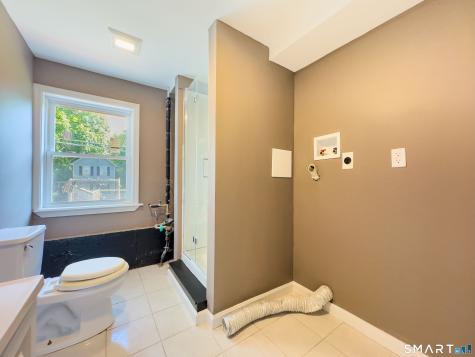 231 Long Hill Road Waterbury CT 06704