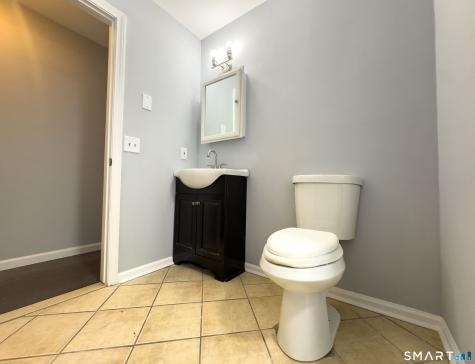 231 Long Hill Road Waterbury CT 06704