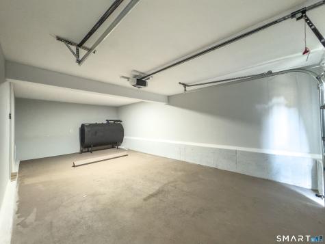 231 Long Hill Road Waterbury CT 06704