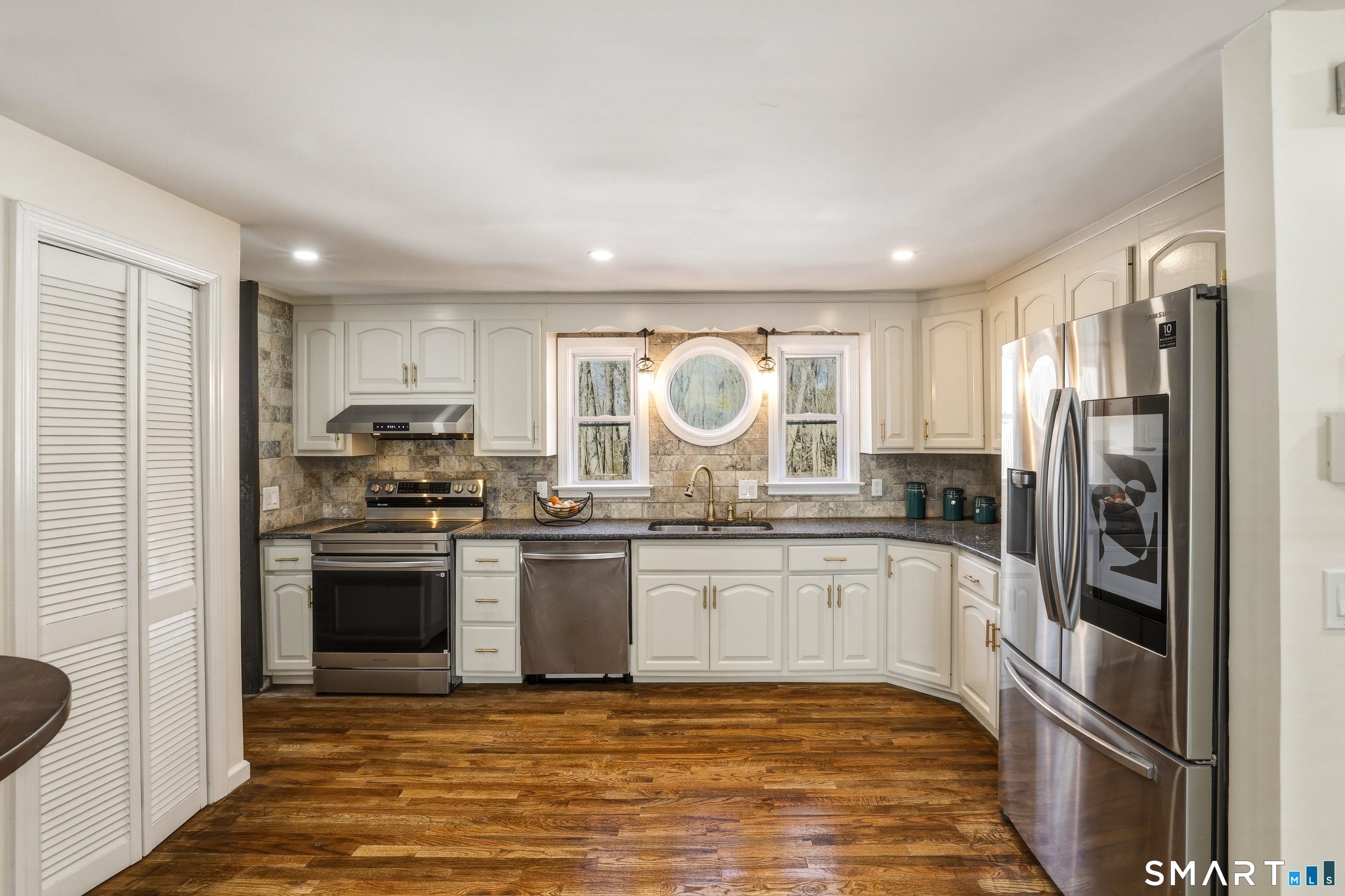 35 Hollow Brook Road Windsor CT 06095