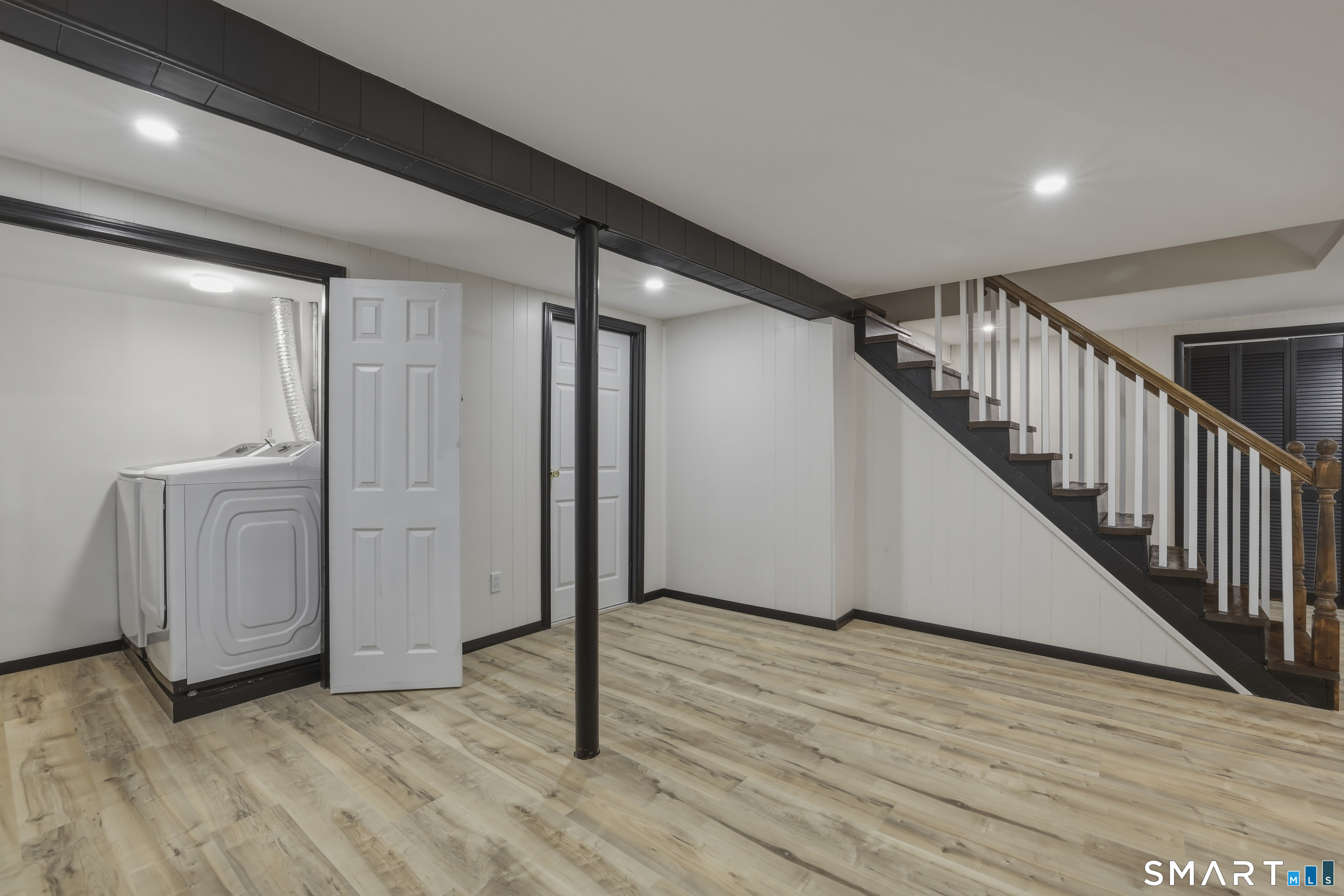 35 Hollow Brook Road Windsor CT 06095