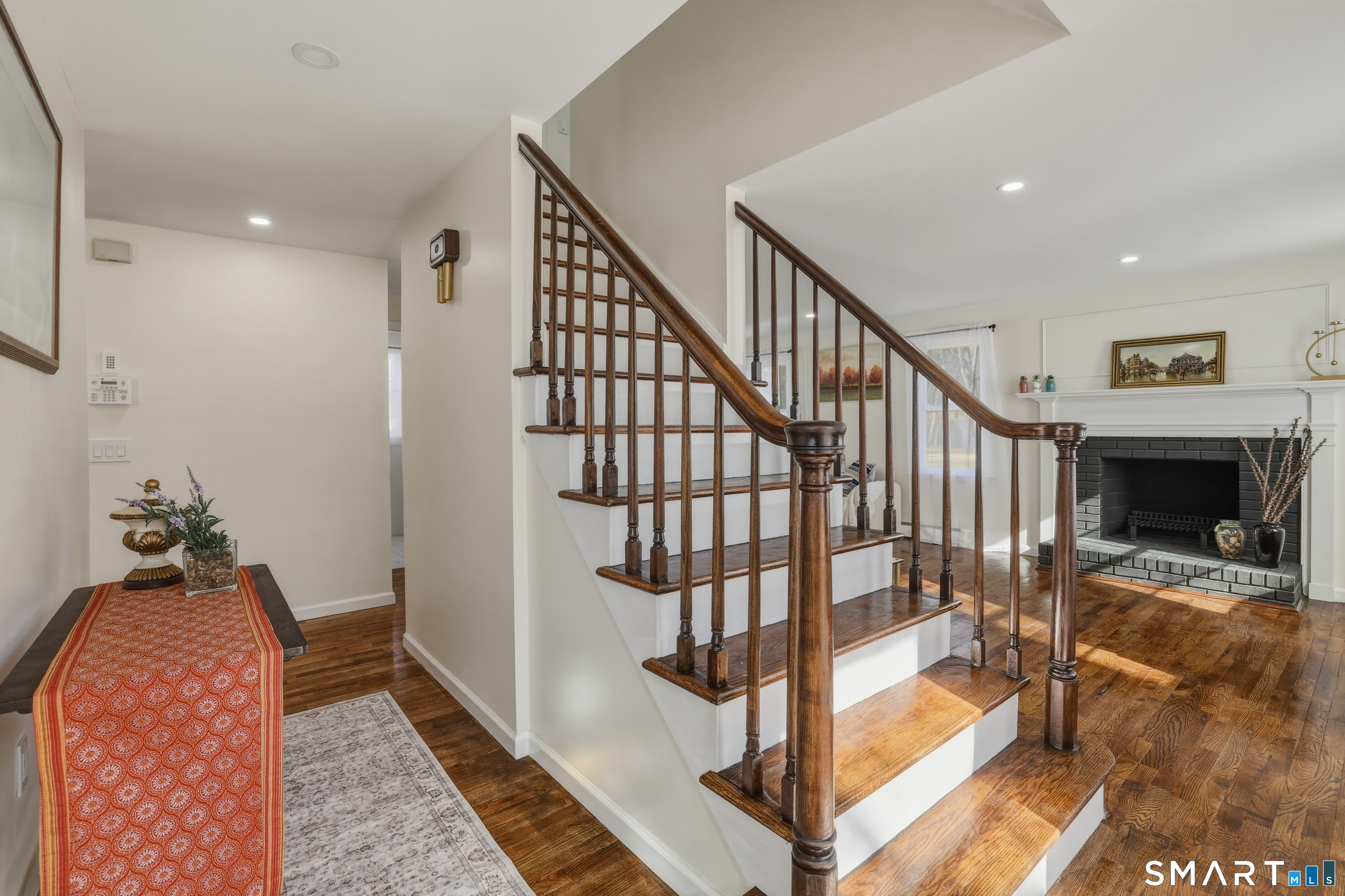 35 Hollow Brook Road Windsor CT 06095