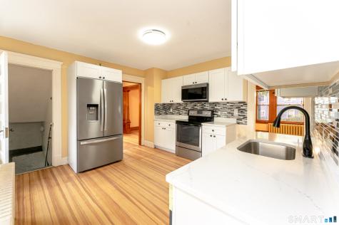 201 Fairlawn Avenue Waterbury CT 06705