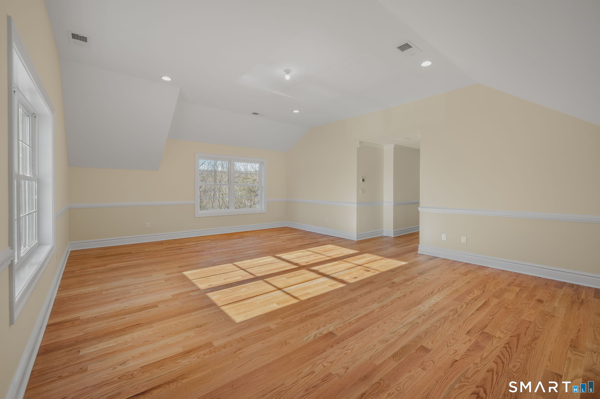 4 Jans Way Guilford CT 06437