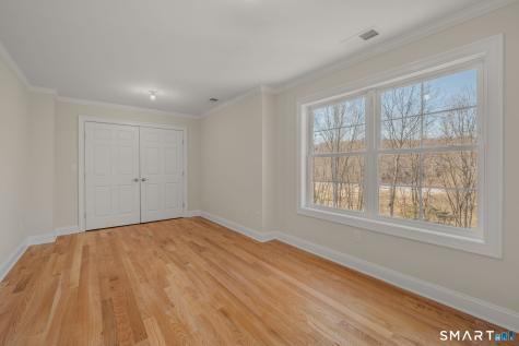 4 Jans Way Guilford CT 06437