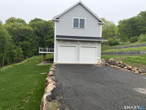 4 Jans Way Guilford CT 06437