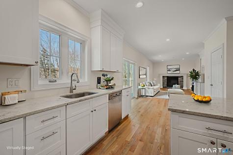 4 Jans Way Guilford CT 06437