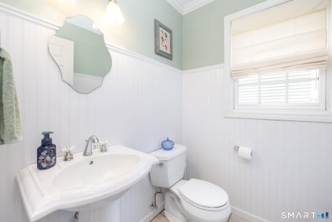 54 Pleasant Valley Road Clinton CT 06413
