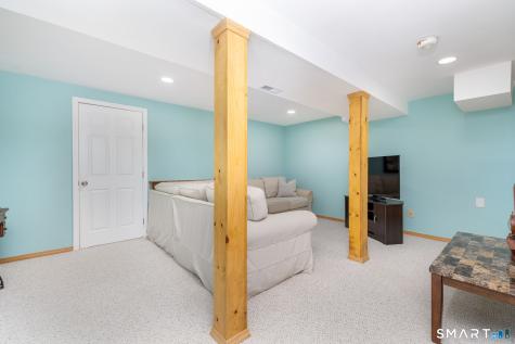 54 Pleasant Valley Road Clinton CT 06413
