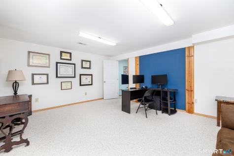 54 Pleasant Valley Road Clinton CT 06413