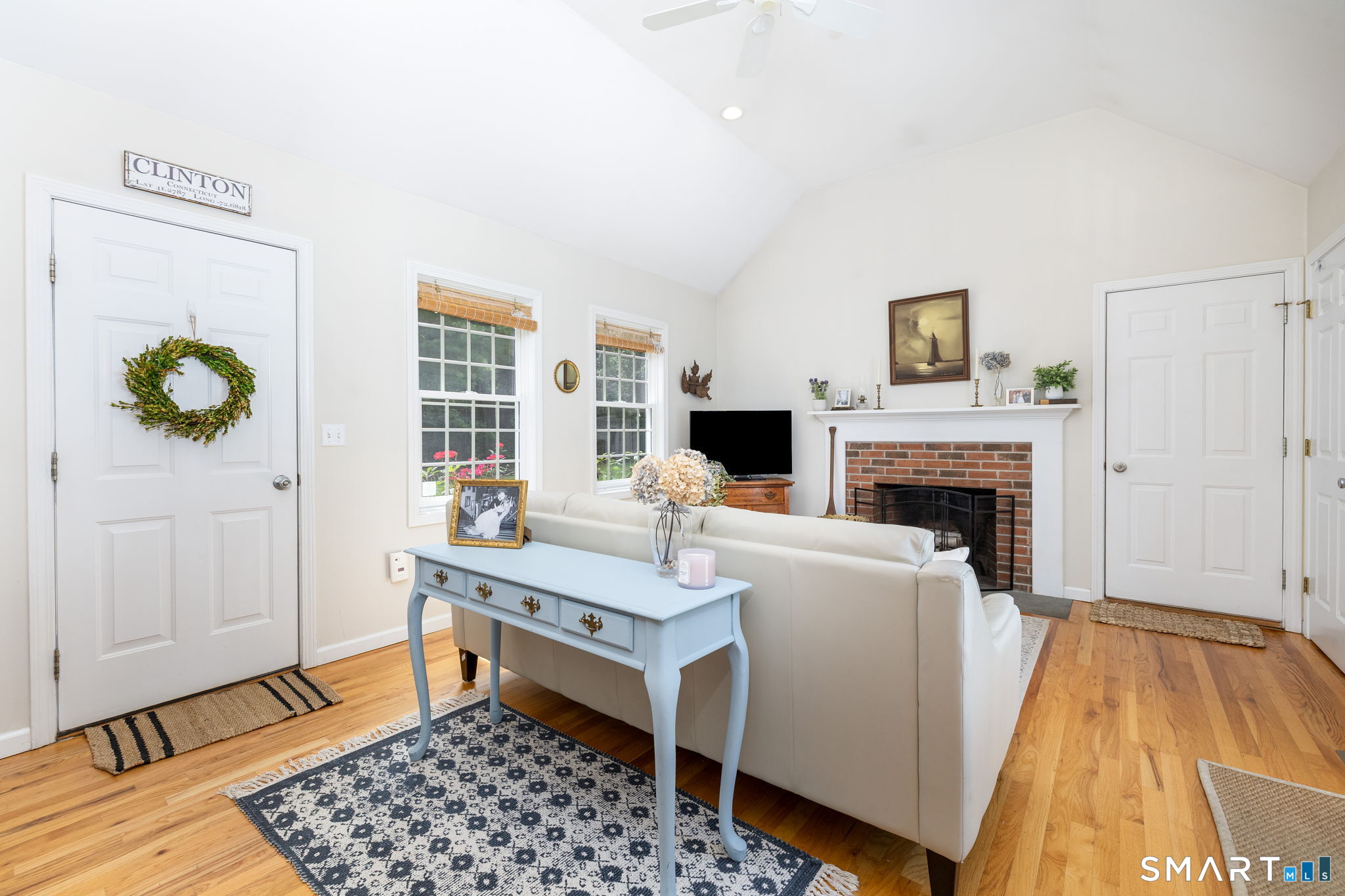 54 Pleasant Valley Road Clinton CT 06413