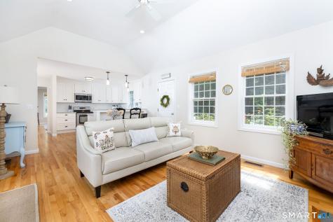 54 Pleasant Valley Road Clinton CT 06413
