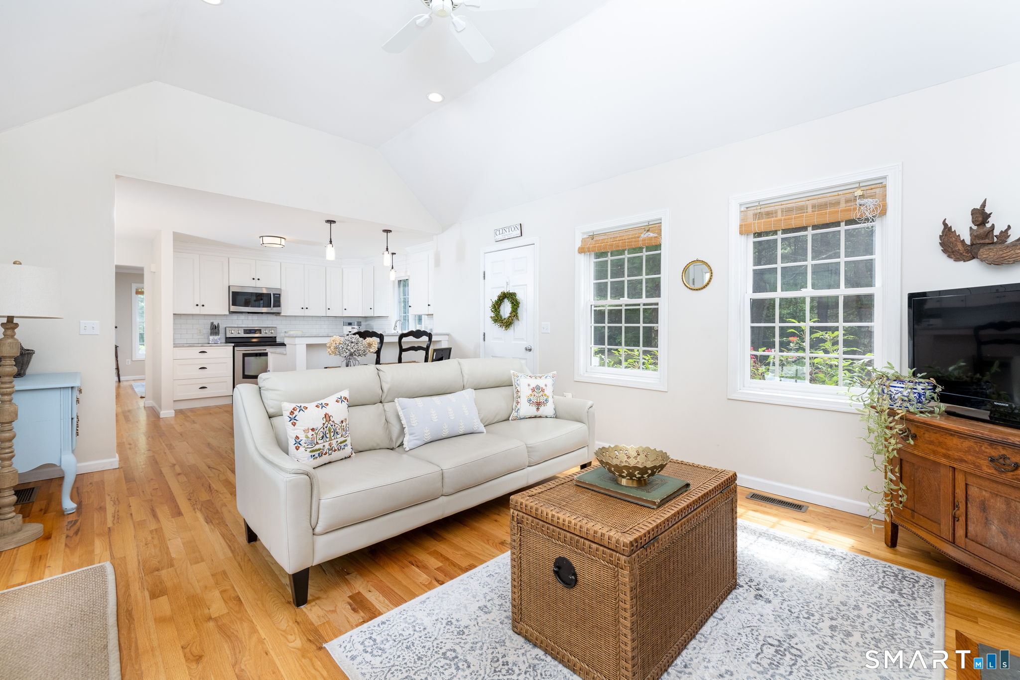 54 Pleasant Valley Road Clinton CT 06413