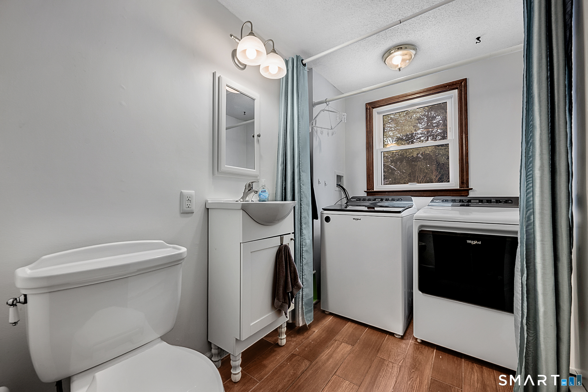 40 Homestead Lane Avon CT 06001