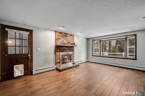 40 Homestead Lane Avon CT 06001