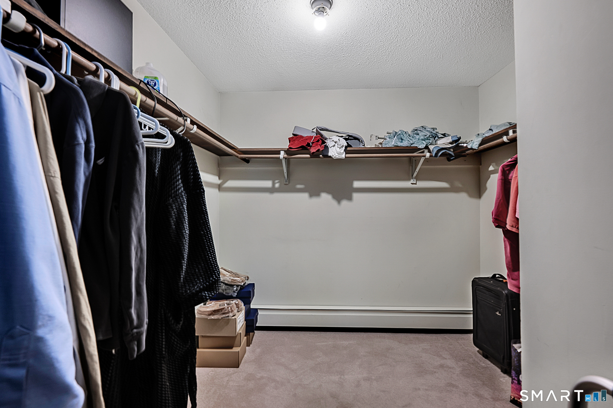 40 Homestead Lane Avon CT 06001