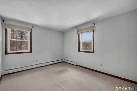 40 Homestead Lane Avon CT 06001