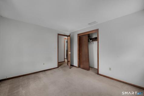 40 Homestead Lane Avon CT 06001