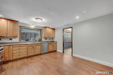 40 Homestead Lane Avon CT 06001