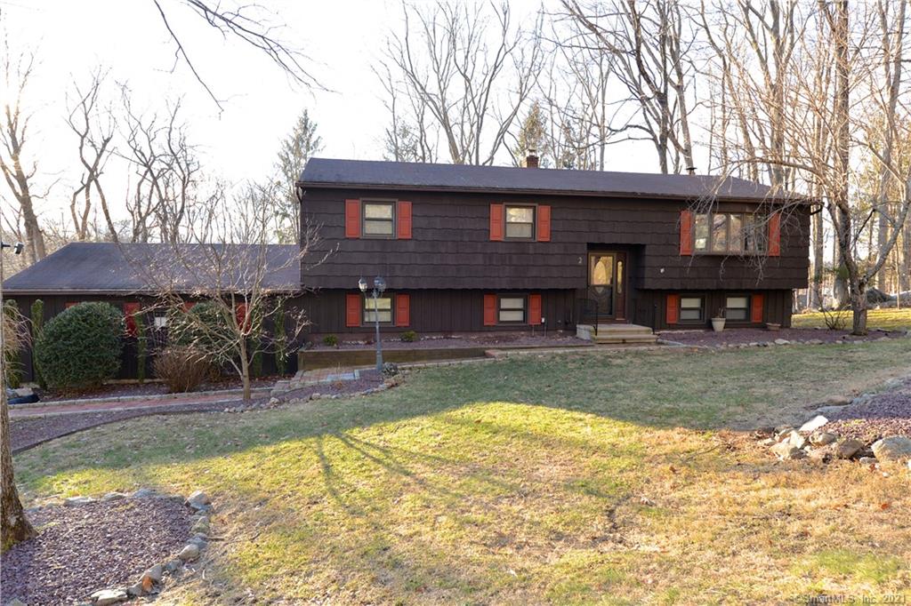 2 Roberts Drive Bethel CT 06801