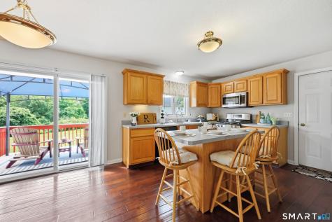 279 Congdon Street Middletown CT 06457