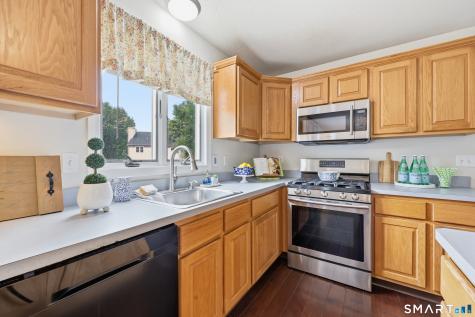 279 Congdon Street Middletown CT 06457
