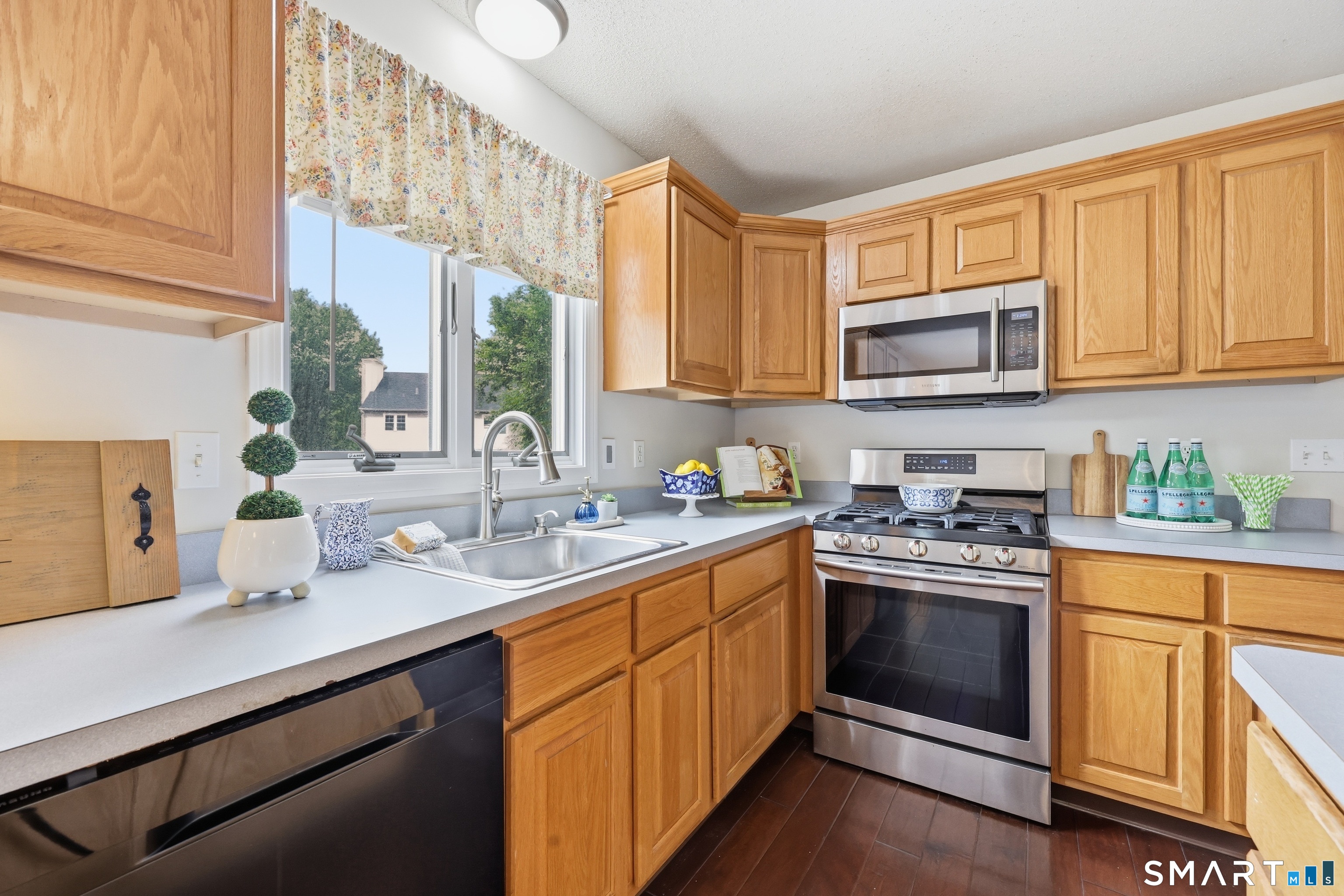 279 Congdon Street Middletown CT 06457