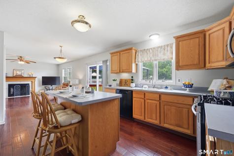 279 Congdon Street Middletown CT 06457