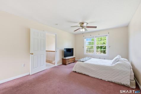 279 Congdon Street Middletown CT 06457