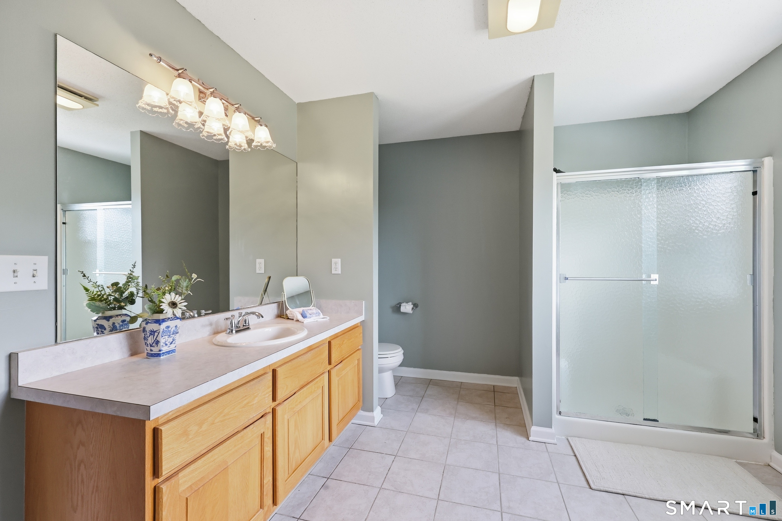 279 Congdon Street Middletown CT 06457