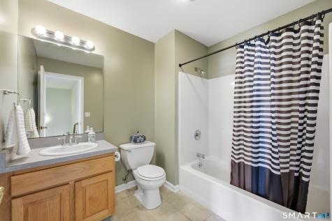 279 Congdon Street Middletown CT 06457