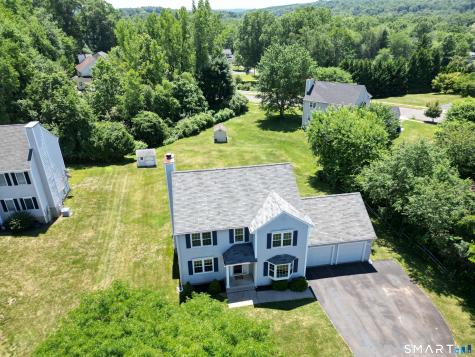 279 Congdon Street Middletown CT 06457