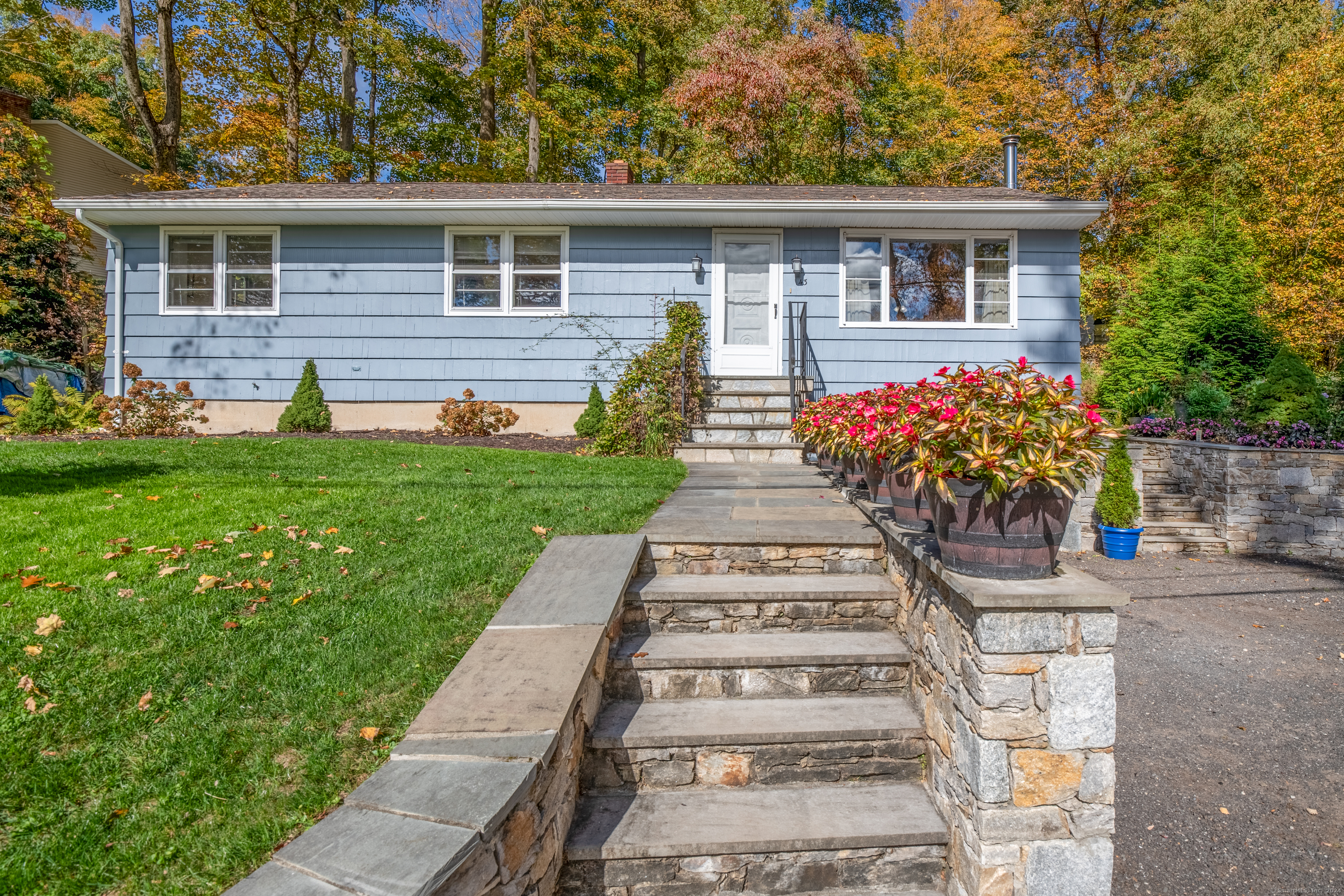 43 Cedar Circle Beacon Falls CT 06403