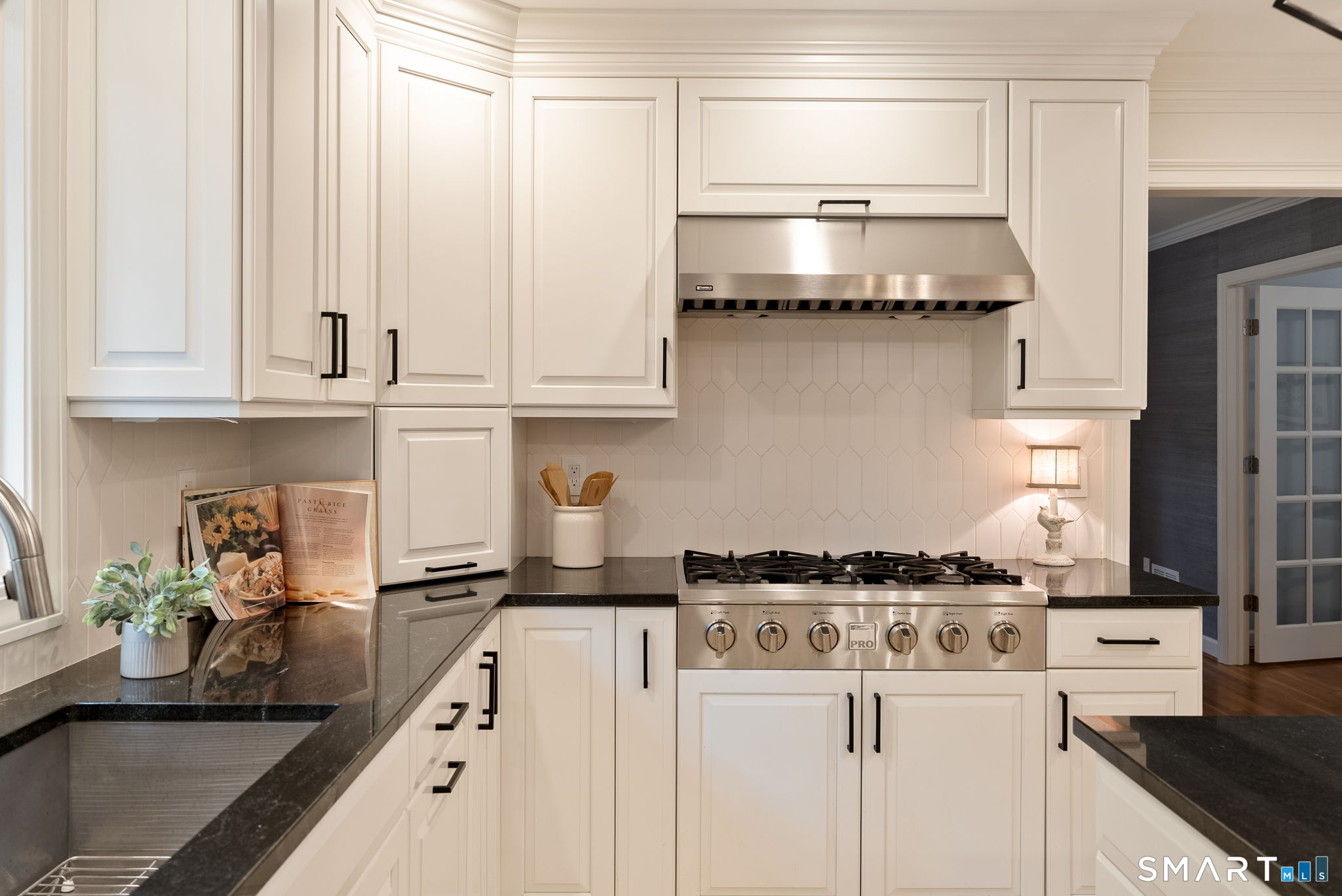 4 Windsor Court Farmington CT 06032