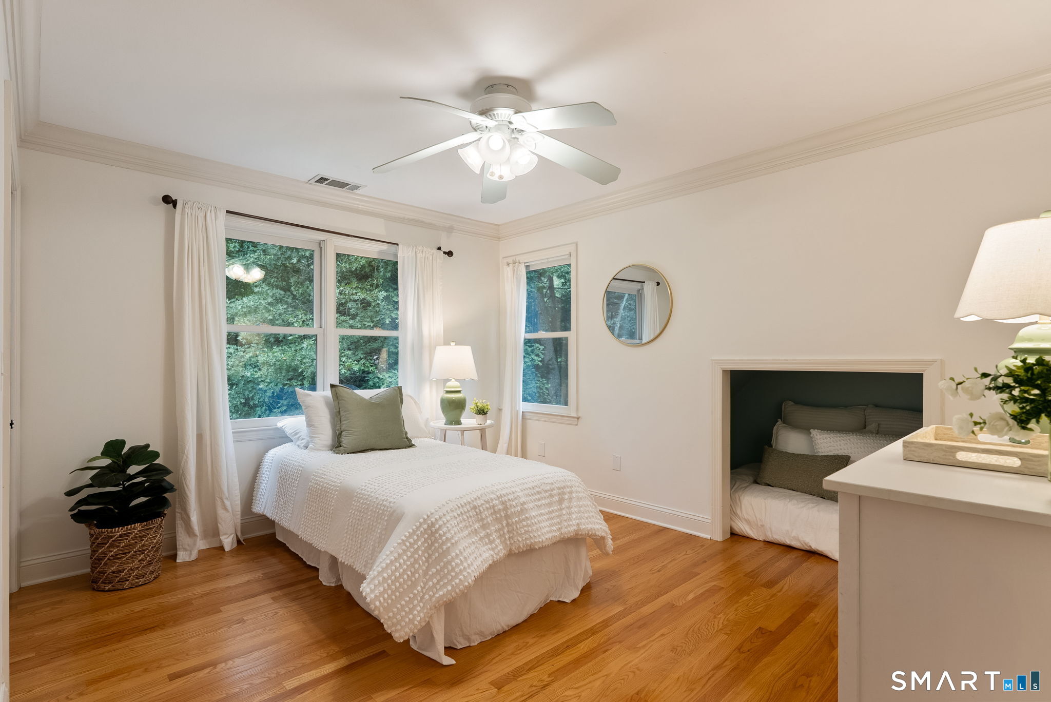 4 Windsor Court Farmington CT 06032