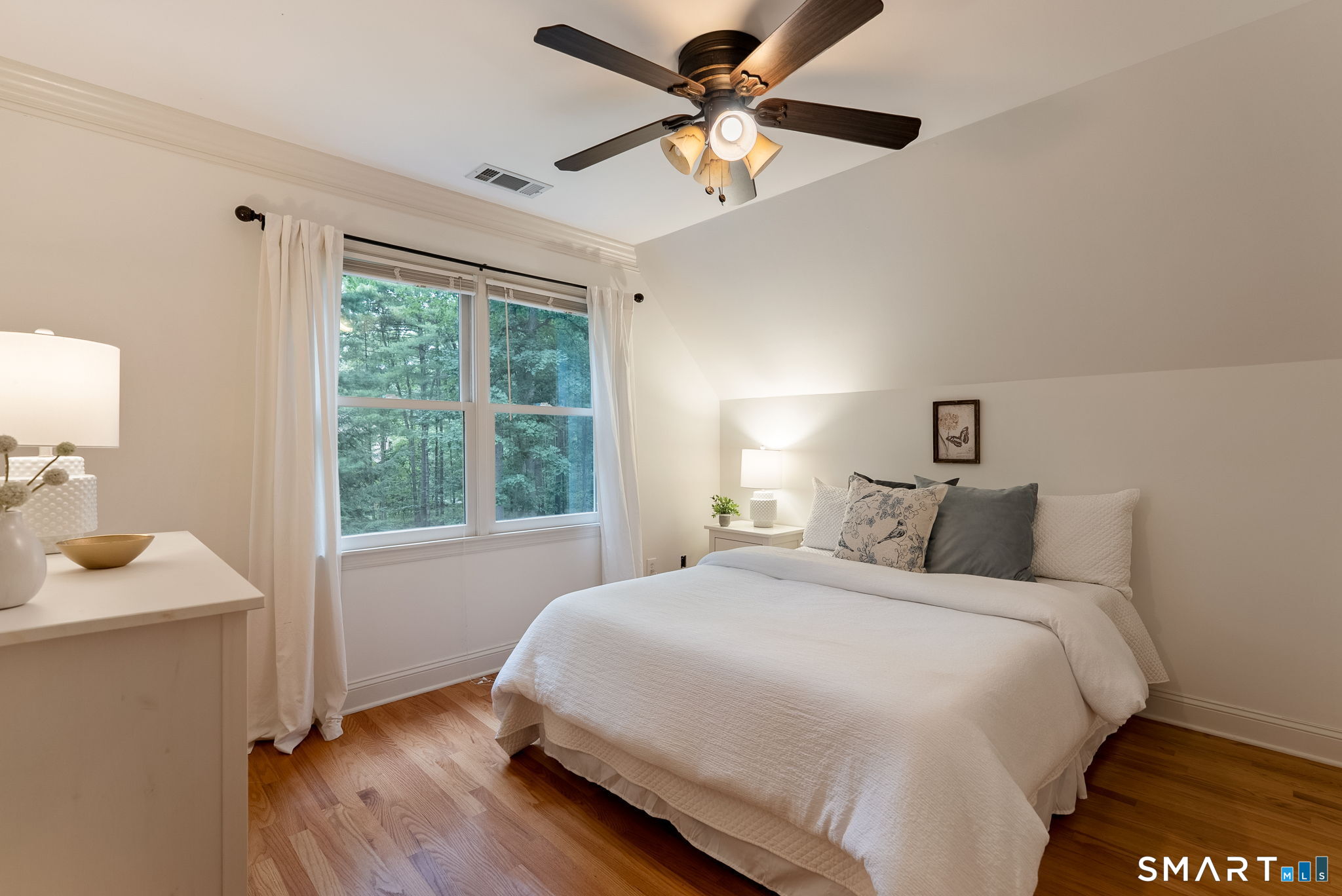 4 Windsor Court Farmington CT 06032